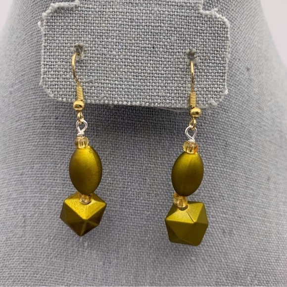 Set of Three NWOT Dark Olive Green Vibrant Long Beaded Dangle Earrings - Picture 4 of 7